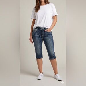 Silver Jeans Co. Suki Mid-Rise Capri Thick White Stitching Size 14